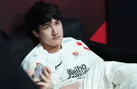 包含Karsa在德国队比赛中持续失利，领先优势明显引发热议！的词条